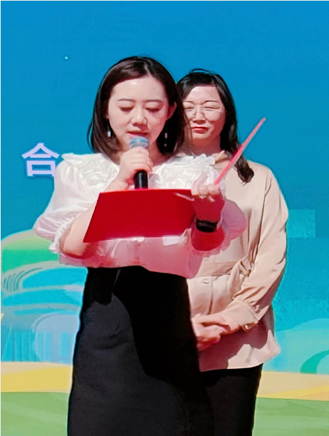 东胜区创建全国文明典范城市主题宣传活动启动 东胜区时代巾帼榜样代表全欢欢倡议：争做文明城市的监督员！