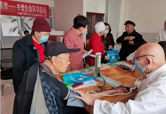 鄂尔多斯中医康复医院、鄂尔多斯健康体检中心开展巡回义诊及健康宣讲活动（三）
