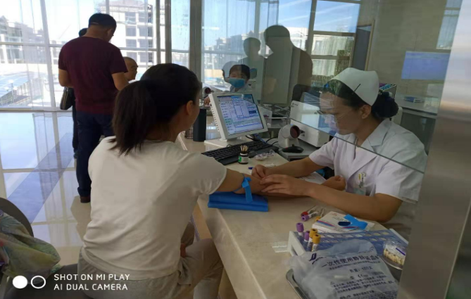 鄂尔多斯健康体检（管理）体检中心—3套全自动智能采血管理系统正式上线