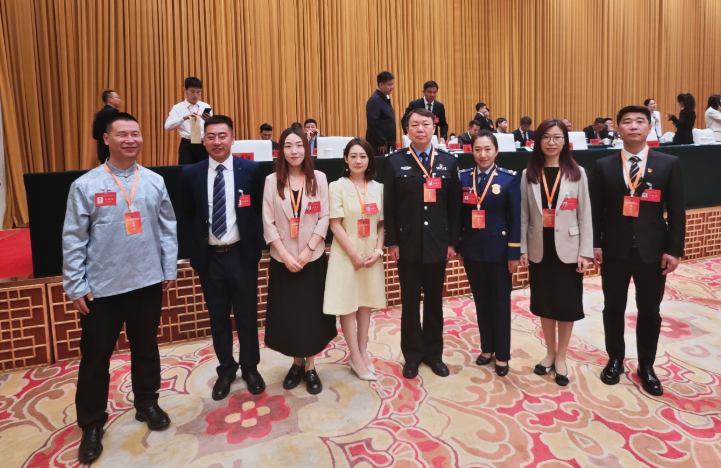 青年风采 | 自治区青年联合会第十三届委员会全体会议开幕！