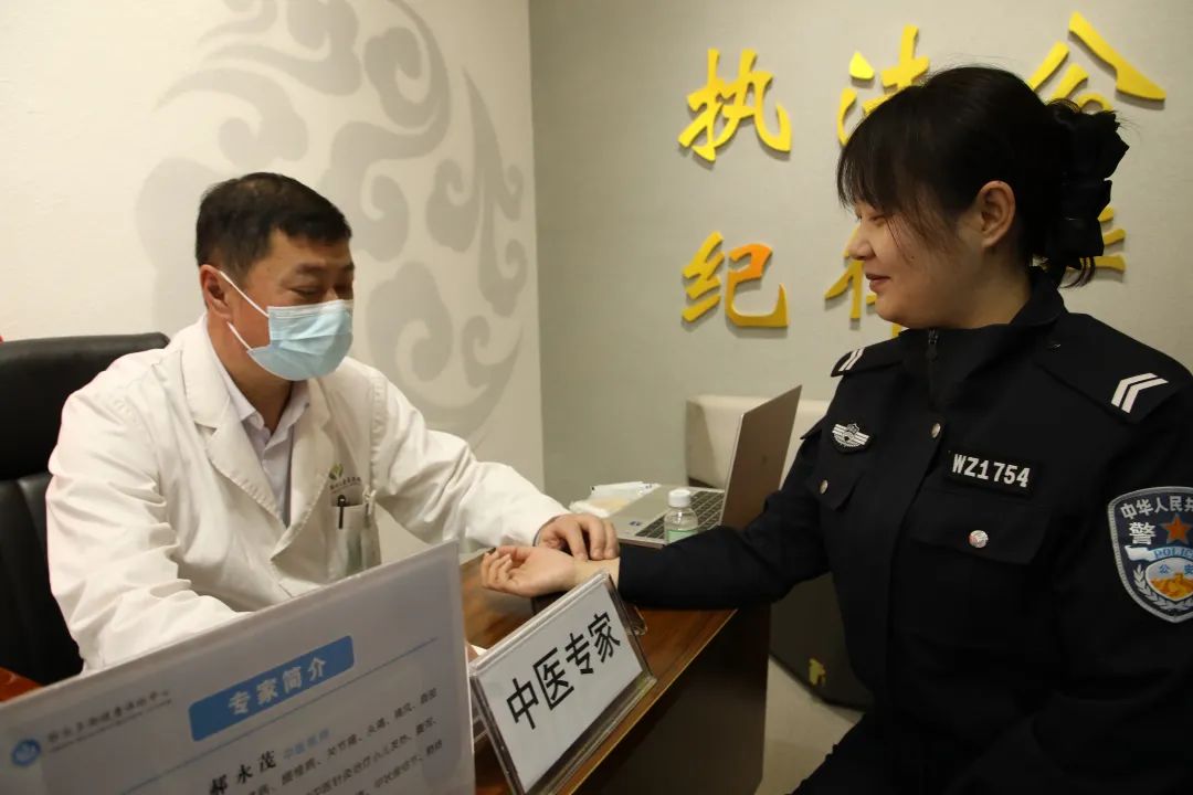 科技暖警！东胜公安分局“健康小屋”正式投入使用